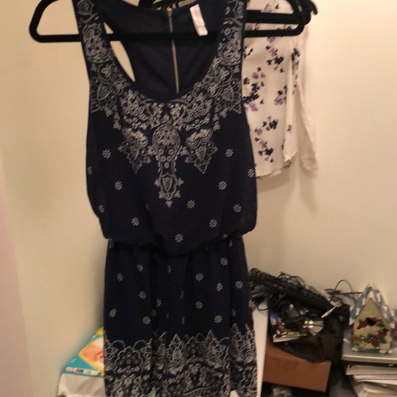 Navy paisley romper - Picture 3 of 3